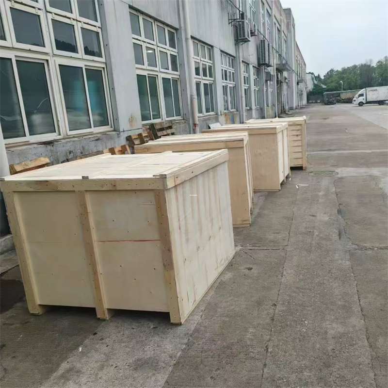 万全区尼勒克县：物流专线的高效货运之旅